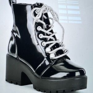 Black Patent Leather Platform Boots🌺